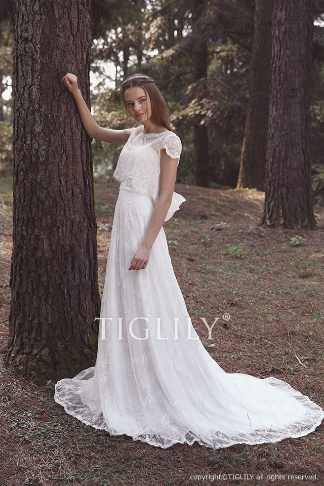 TIGLILY　ホワイトドレス　w2026